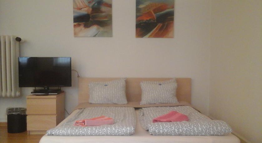Garden Studio Apartment Zuerichberg Ngoại thất bức ảnh